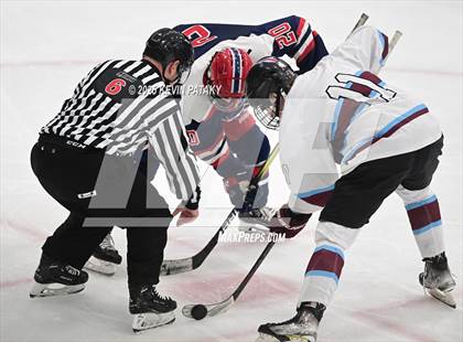 Thumbnail 3 in Portsmouth vs. East Greenwich (RIIL D2 Final) photogallery.