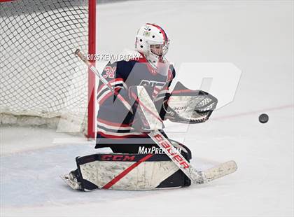 Thumbnail 3 in Portsmouth vs. East Greenwich (RIIL D2 Final) photogallery.