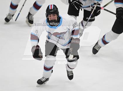 Thumbnail 3 in Portsmouth vs. East Greenwich (RIIL D2 Final) photogallery.