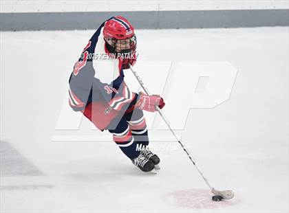 Thumbnail 2 in Portsmouth vs. East Greenwich (RIIL D2 Final) photogallery.