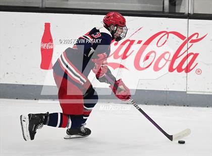 Thumbnail 2 in Portsmouth vs. East Greenwich (RIIL D2 Final) photogallery.