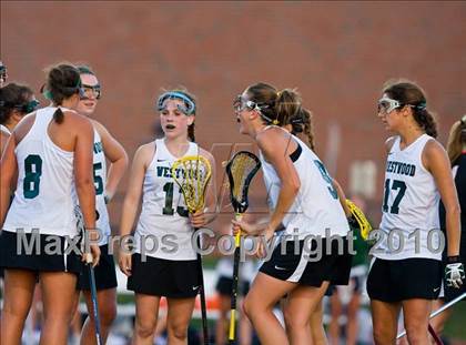 Thumbnail 1 in Wellesley vs Westwood (MIAA Division 1 South Final) photogallery.