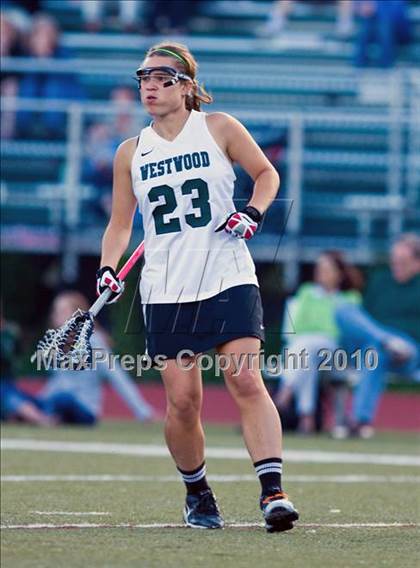 Thumbnail 3 in Wellesley vs Westwood (MIAA Division 1 South Final) photogallery.