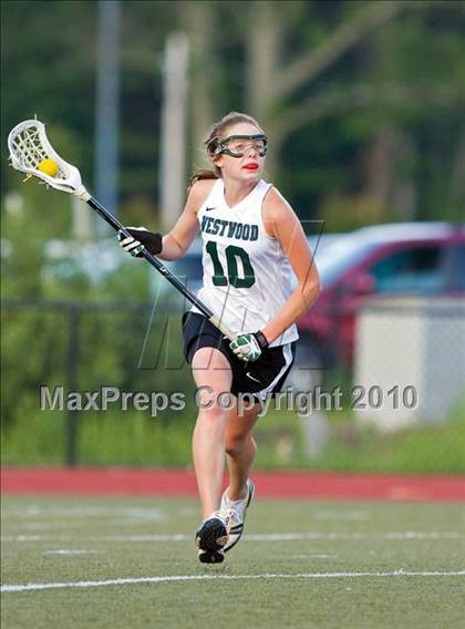 Thumbnail 3 in Wellesley vs Westwood (MIAA Division 1 South Final) photogallery.