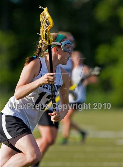 Thumbnail 1 in Wellesley vs Westwood (MIAA Division 1 South Final) photogallery.