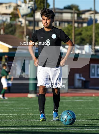 Thumbnail 2 in Mira Costa vs. North photogallery.