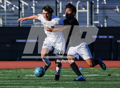 Thumbnail 2 in Mira Costa vs. North photogallery.