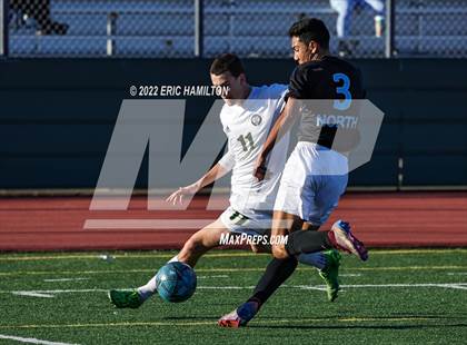 Thumbnail 1 in Mira Costa vs. North photogallery.