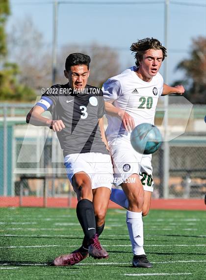 Thumbnail 1 in Mira Costa vs. North photogallery.