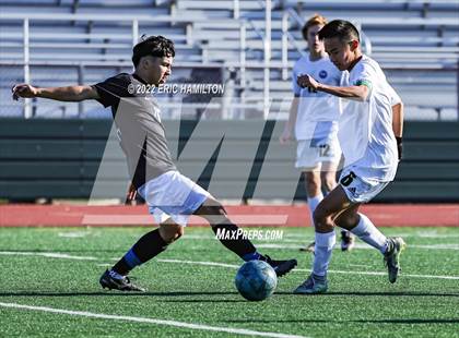 Thumbnail 2 in Mira Costa vs. North photogallery.