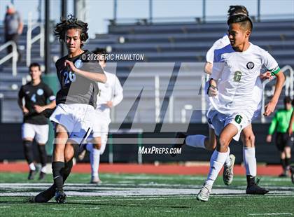 Thumbnail 2 in Mira Costa vs. North photogallery.