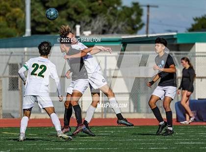 Thumbnail 1 in Mira Costa vs. North photogallery.
