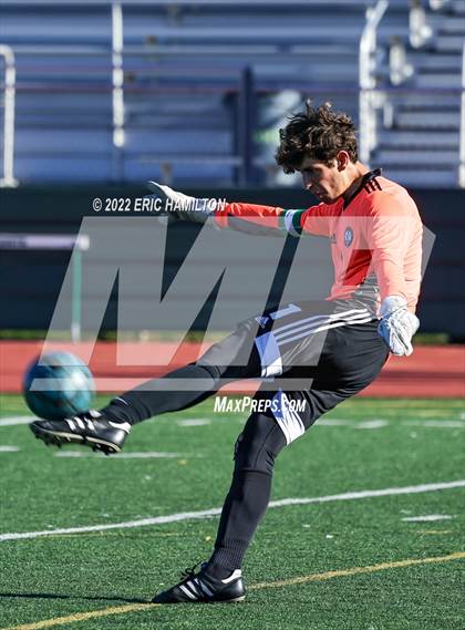 Thumbnail 2 in Mira Costa vs. North photogallery.