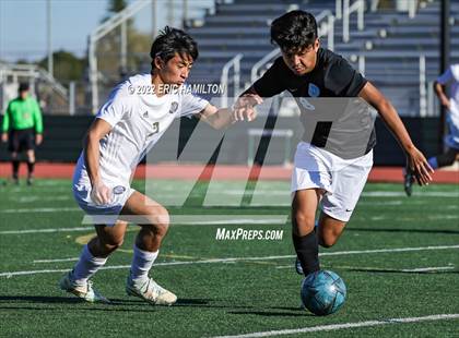 Thumbnail 2 in Mira Costa vs. North photogallery.
