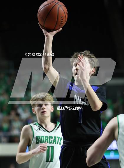 Thumbnail 3 in Northside Christian vs Green (OHSAA D4 Regional Semifinal) photogallery.