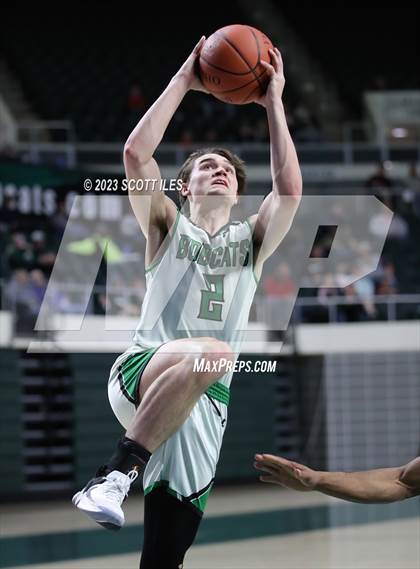 Thumbnail 2 in Northside Christian vs Green (OHSAA D4 Regional Semifinal) photogallery.