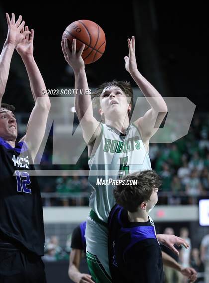 Thumbnail 1 in Northside Christian vs Green (OHSAA D4 Regional Semifinal) photogallery.