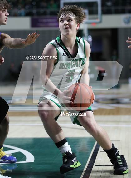 Thumbnail 3 in Northside Christian vs Green (OHSAA D4 Regional Semifinal) photogallery.