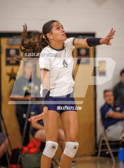 Thumbnail 1 in Punahou vs. Moapa Valley (Durango Fall Classic) photogallery.