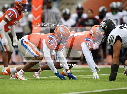Thumbnail 2 in Normal West @ East St. Louis (IHSA 6A second round) photogallery.