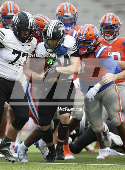 Thumbnail 3 in Normal West @ East St. Louis (IHSA 6A second round) photogallery.
