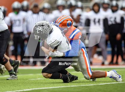 Thumbnail 3 in Normal West @ East St. Louis (IHSA 6A second round) photogallery.