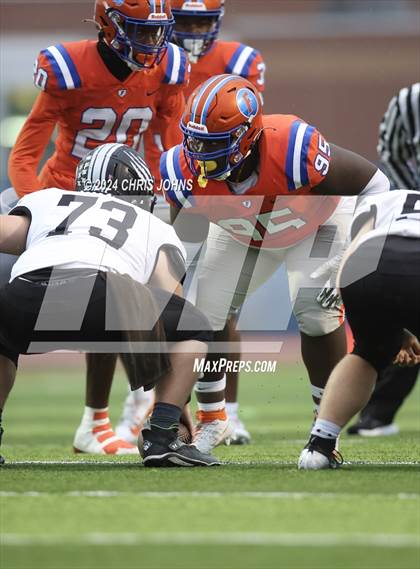 Thumbnail 1 in Normal West @ East St. Louis (IHSA 6A second round) photogallery.