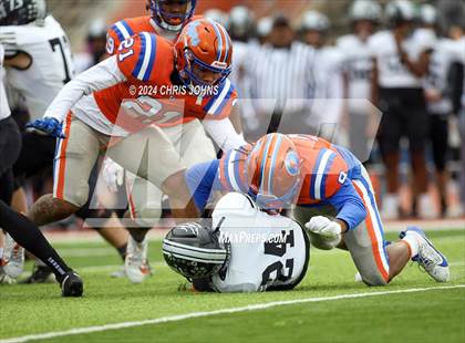 Thumbnail 1 in Normal West @ East St. Louis (IHSA 6A second round) photogallery.