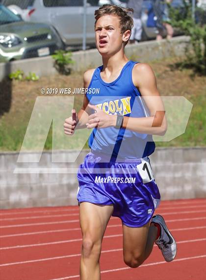 Thumbnail 2 in FVL Championships (1600 Meter) photogallery.