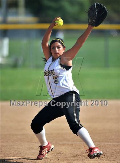 Thumbnail 3 in Sunny Hills @ Villa Park photogallery.