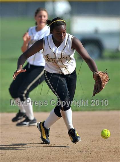 Thumbnail 3 in Sunny Hills @ Villa Park photogallery.
