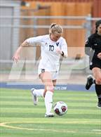 Photo from the gallery "Heritage vs. Valor Christian (CHSAA 5A Q-Final)"