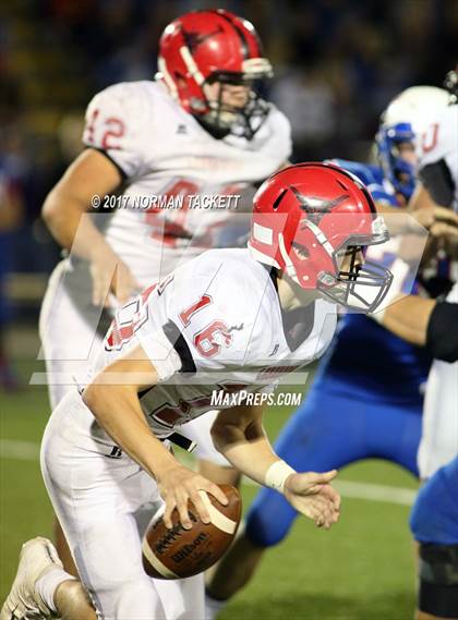Thumbnail 2 in Hodgeman County vs Hanover (KSHSAA 8M D2 Final) photogallery.