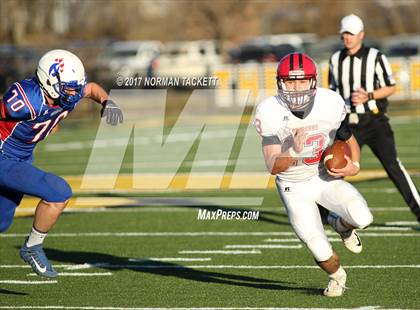 Thumbnail 2 in Hodgeman County vs Hanover (KSHSAA 8M D2 Final) photogallery.