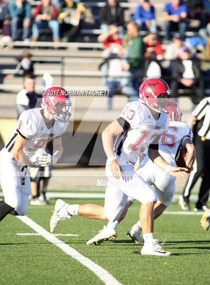 Thumbnail 3 in Hodgeman County vs Hanover (KSHSAA 8M D2 Final) photogallery.