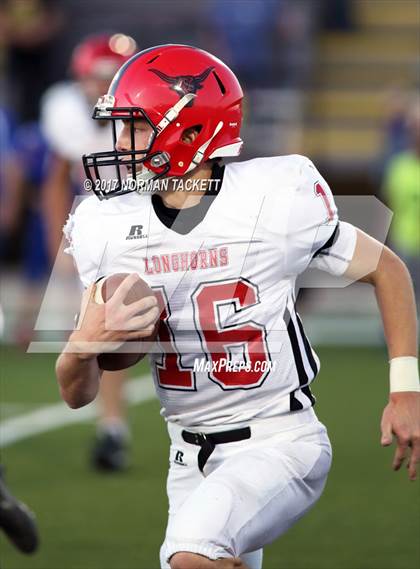 Thumbnail 1 in Hodgeman County vs Hanover (KSHSAA 8M D2 Final) photogallery.