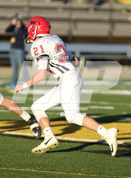 Thumbnail 1 in Hodgeman County vs Hanover (KSHSAA 8M D2 Final) photogallery.