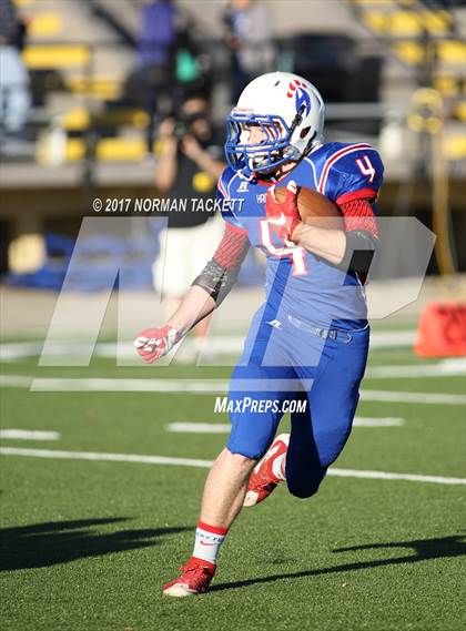 Thumbnail 3 in Hodgeman County vs Hanover (KSHSAA 8M D2 Final) photogallery.