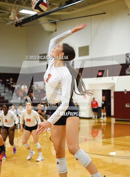 Thumbnail 1 in Seven Lakes vs Stratford (KISD/CFISD Tournament) photogallery.