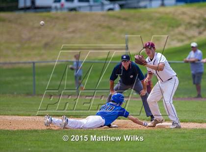 Thumbnail 2 in Saratoga Springs vs. Orchard Park (NYSPHSAA Class AA Semifinal) photogallery.