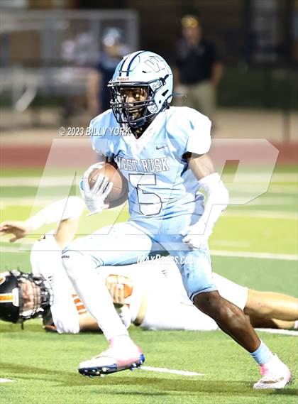 Thumbnail 2 in Grand Saline vs West Rusk photogallery.