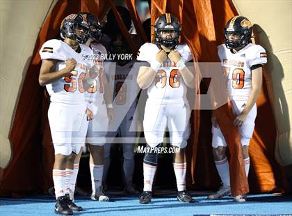 Thumbnail 2 in Grand Saline vs West Rusk photogallery.
