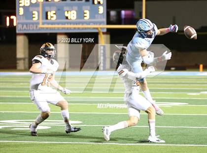 Thumbnail 2 in Grand Saline vs West Rusk photogallery.
