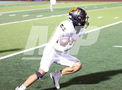 Thumbnail 3 in Grand Saline vs West Rusk photogallery.