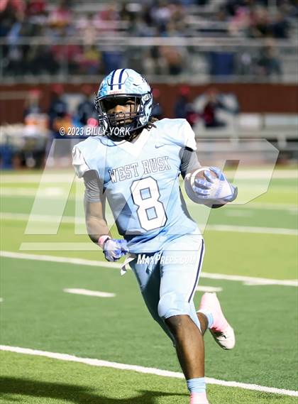 Thumbnail 3 in Grand Saline vs West Rusk photogallery.