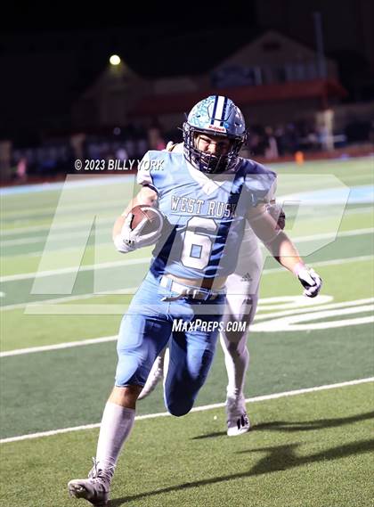 Thumbnail 2 in Grand Saline vs West Rusk photogallery.