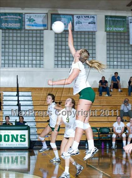 Thumbnail 3 in Thousand Oaks @ Santa Barbara photogallery.