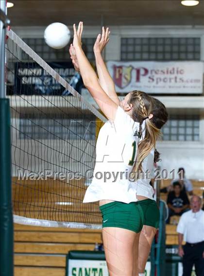 Thumbnail 3 in Thousand Oaks @ Santa Barbara photogallery.