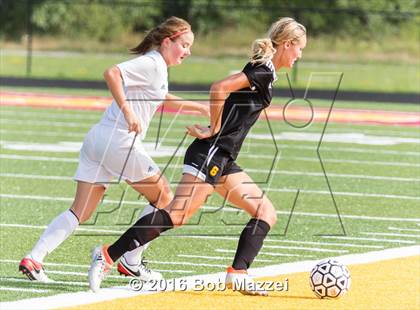 Thumbnail 3 in Crestview @ South Range photogallery.