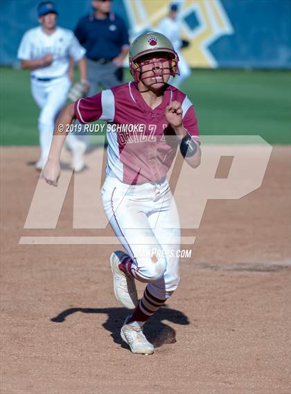 Thumbnail 3 in San Pasqual vs. Mission Hills (CIF SDS D2 Final) photogallery.
